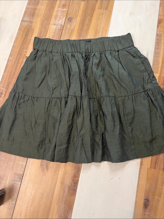 Banana Republic Dresses & Skirts - Banana Republic Olive Green Tiered Mini Skirt
